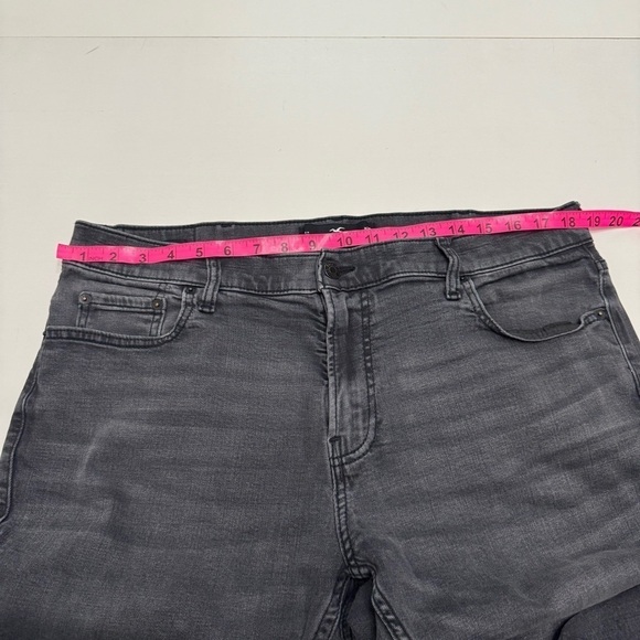 Hollister black faded distressed slim taper jean size 36 - Picture 8 of 10